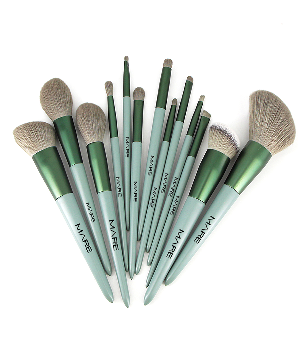 MARE Brushes Professional Makeup Brush Set 13 pcs Luxury High Quality Fluffy Soft Fiber Smooth Wooden Handles Silky Long Lasting Synthetic Hair Fiber Powder, Crease, Foundation, Blush, Blending, Concealer, Eyeshadow, Smoked, Shading, Eyebrow, Details, Lying Silkworm and Lip Brush